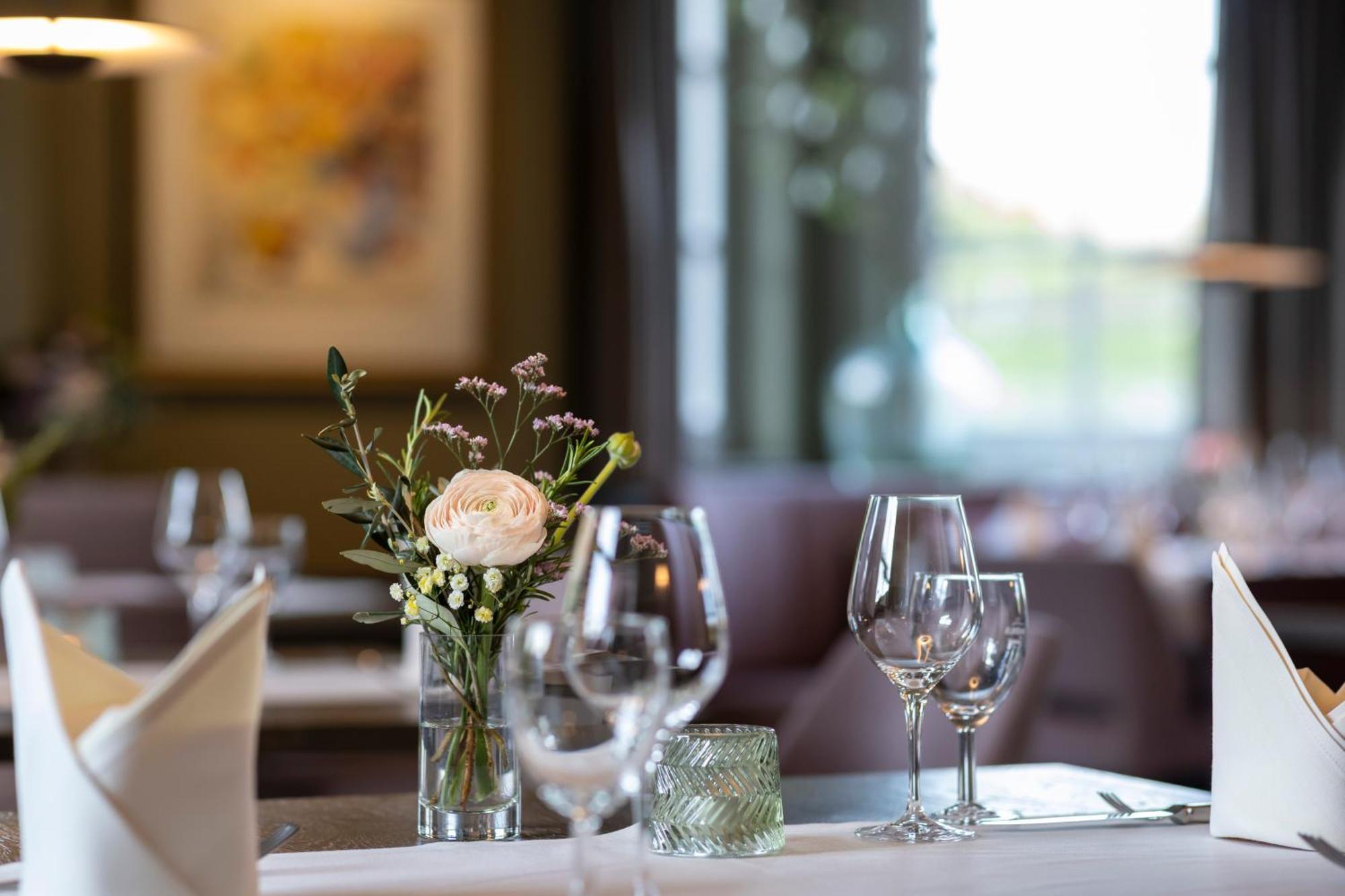 Castell Hotel & Restaurant 라인스바일러 외부 사진
