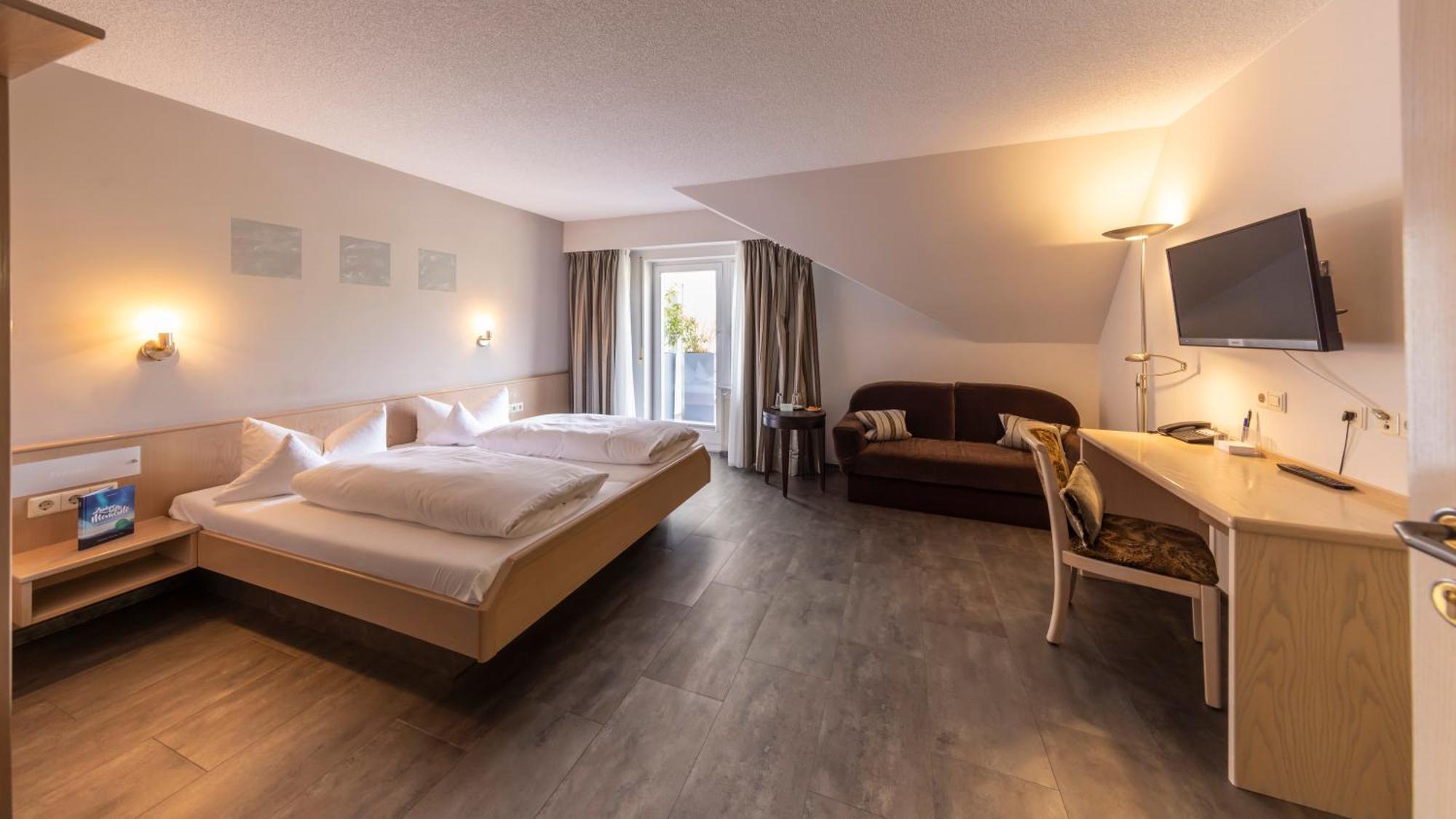 Castell Hotel & Restaurant 라인스바일러 외부 사진
