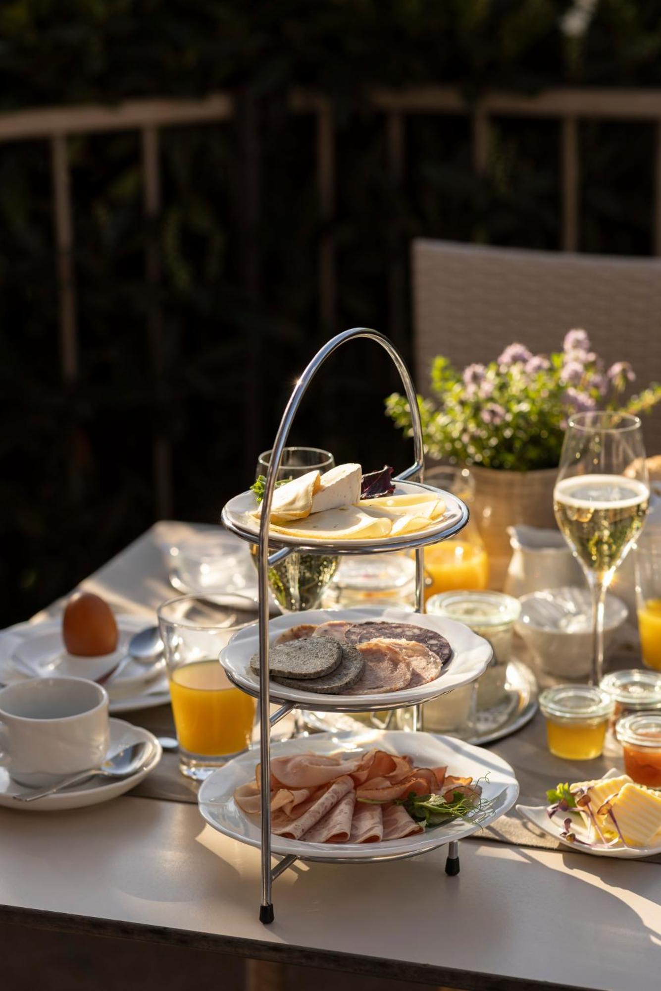 Castell Hotel & Restaurant 라인스바일러 외부 사진