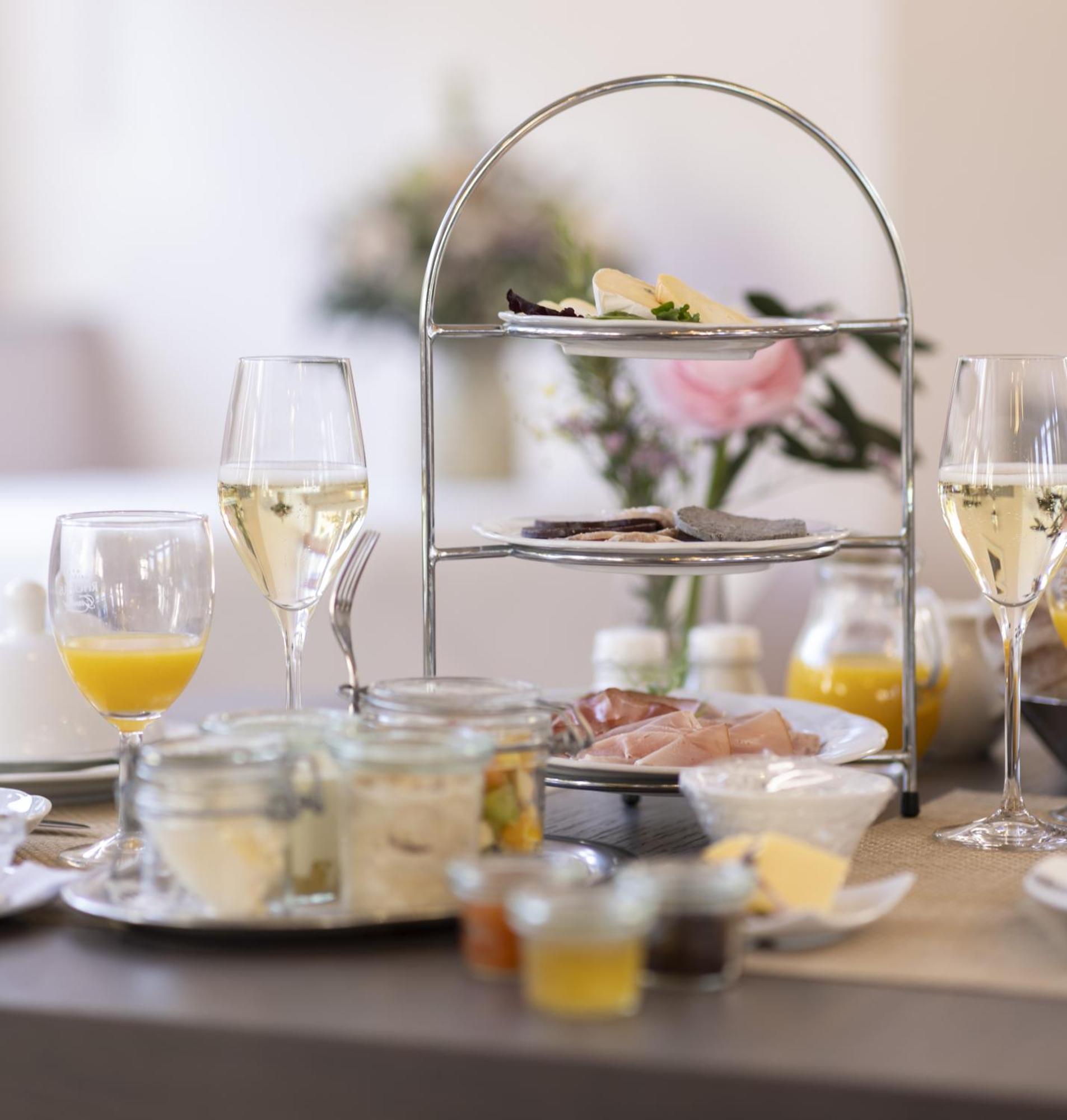 Castell Hotel & Restaurant 라인스바일러 외부 사진